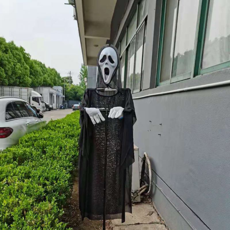 Scream Scare Crow Halloween Screaming Scarecrow Flying In The Wind Skull Scary Ghost Decoration