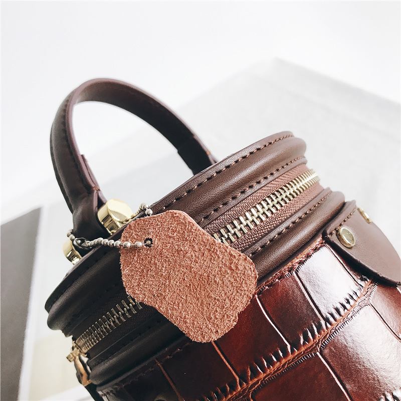 2023 Round Small Box Δερμάτινη Γυναικεία Τσάντα Box Fashion Portable Female Tide Bucket Bag