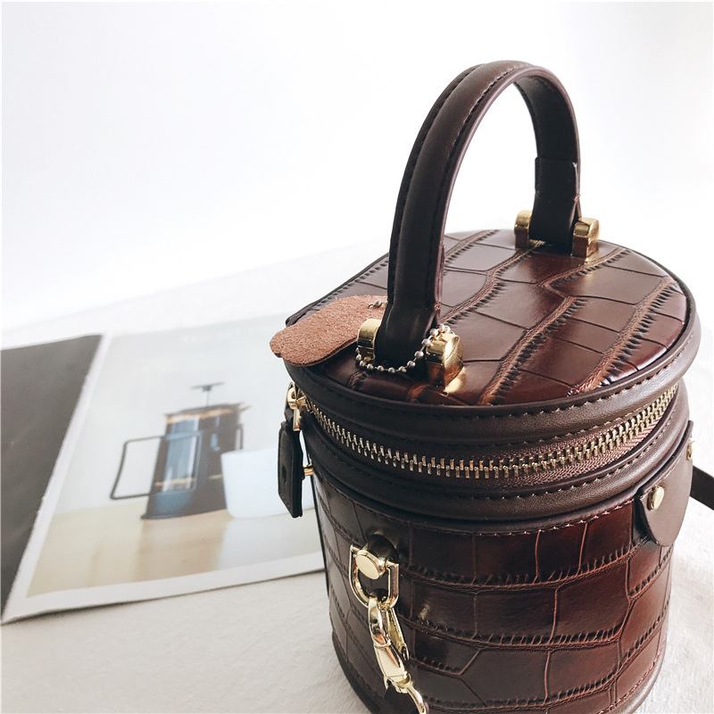 2023 Round Small Box Δερμάτινη Γυναικεία Τσάντα Box Fashion Portable Female Tide Bucket Bag